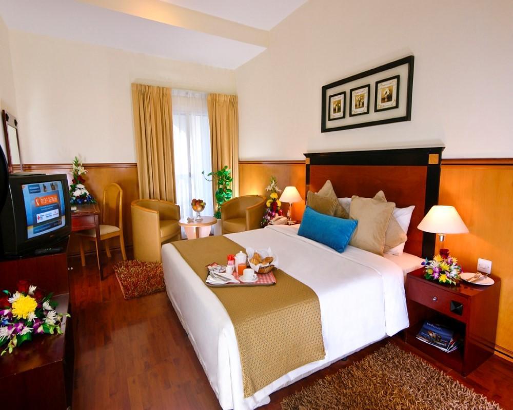 Landmark Hotel Dubai Room photo